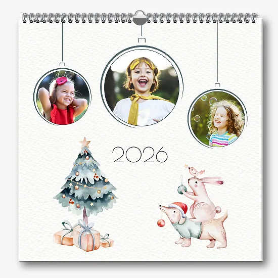 Сладък шаблон за календар със снимки на деца